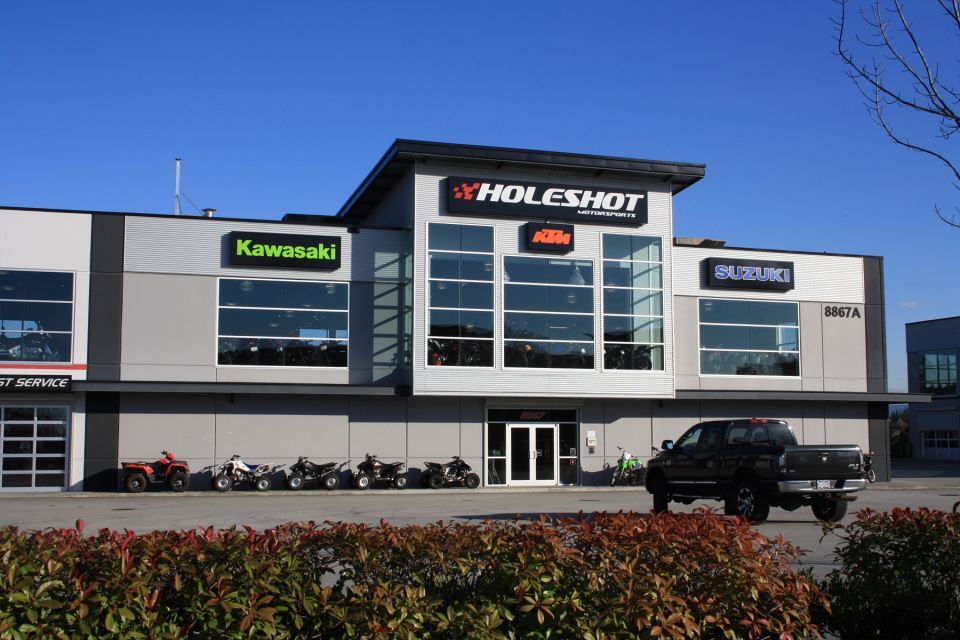 Holeshot Motorsports - Outside