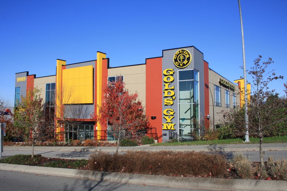 Gold's Gym - Langley